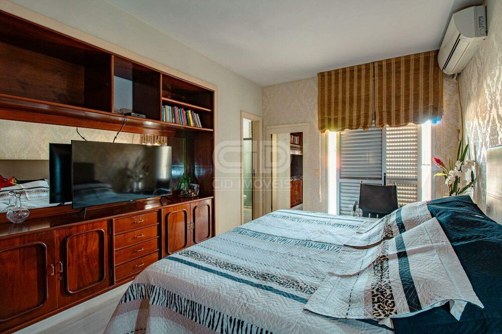 Apartamento à venda com 4 quartos, 131m² - Foto 7