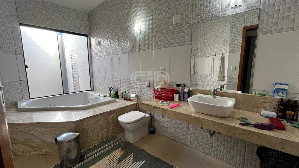 Casa, 5 quartos, 366 m² - Foto 8