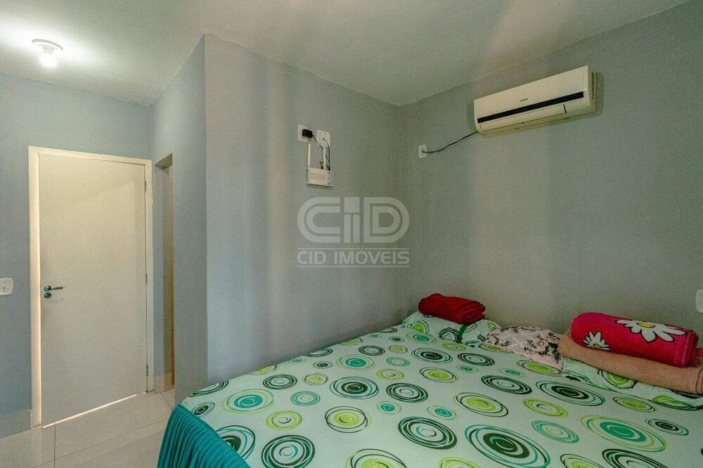 Casa de Condomínio à venda com 3 quartos, 58m² - Foto 1
