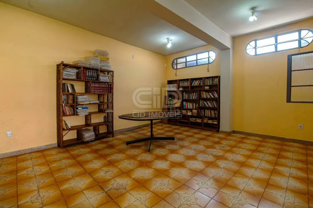 Sobrado, 3 quartos, 389 m² - Foto 7