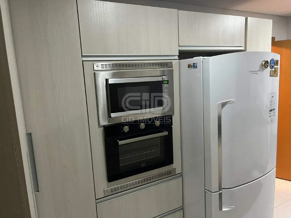Apartamento, 3 quartos, 160 m² - Foto 2