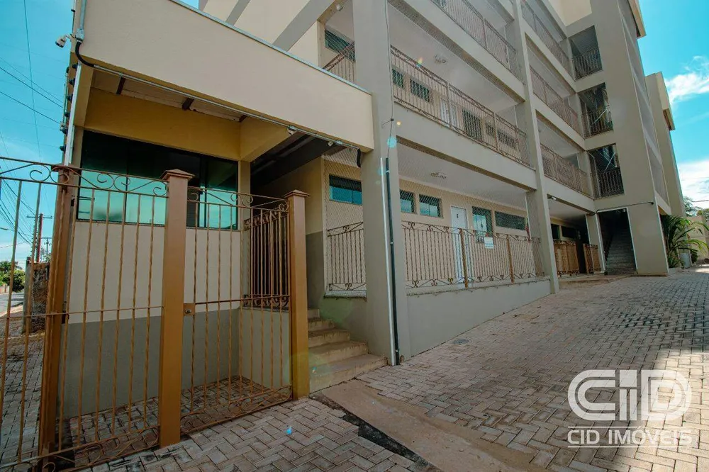 Apartamento, 2 quartos, 65 m² - Foto 2