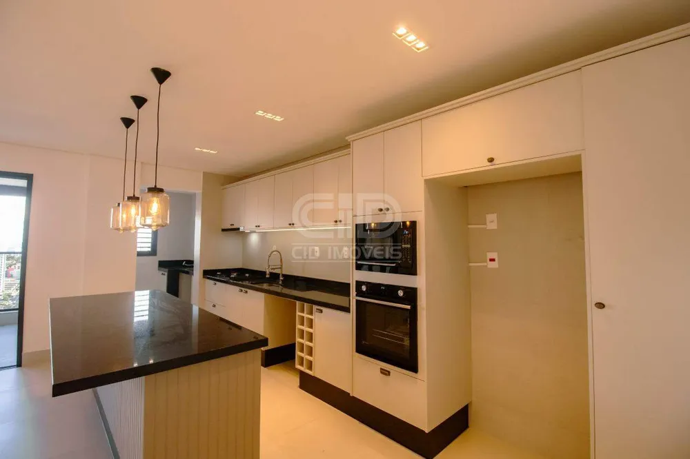 Apartamento, 3 quartos, 132 m² - Foto 2