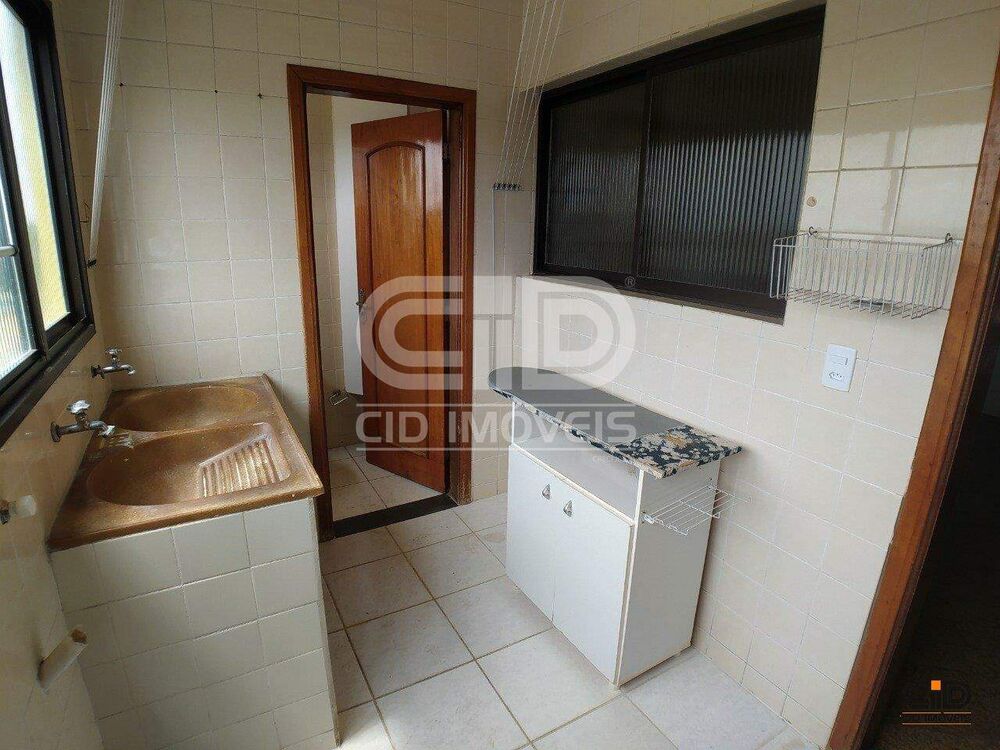 Apartamento, 3 quartos, 163 m² - Foto 2