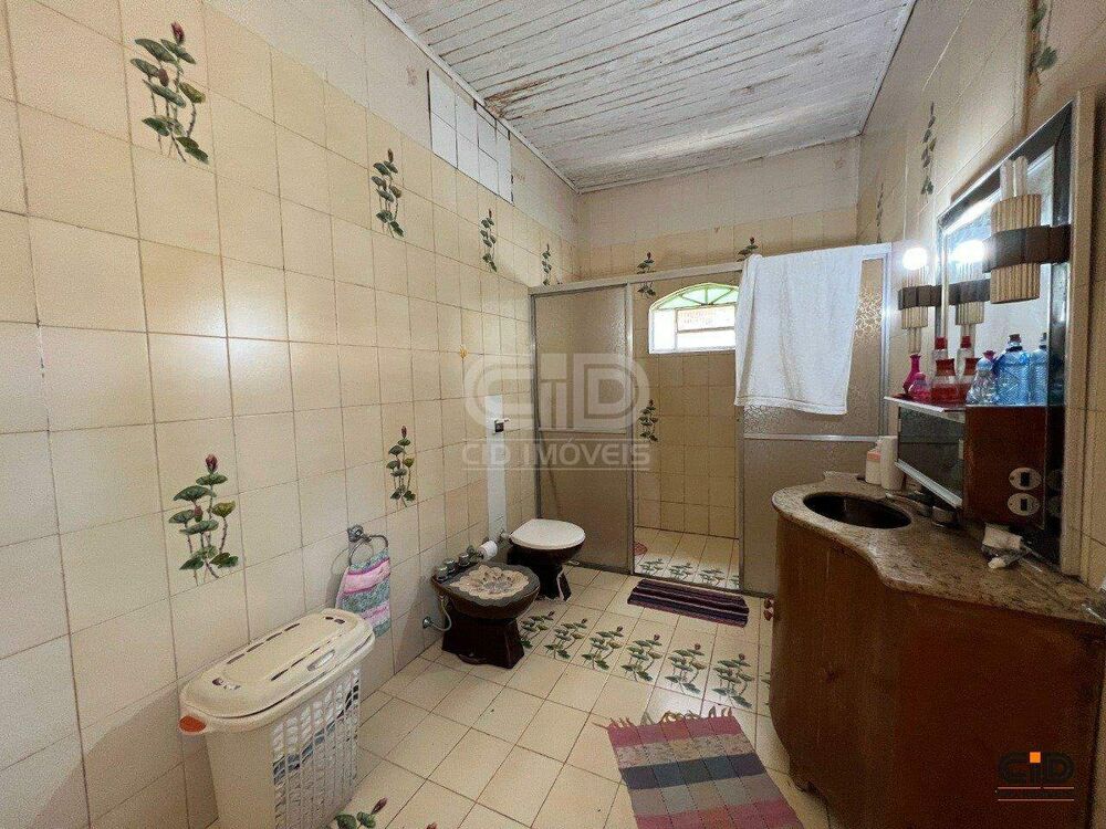 Casa, 2 quartos, 229 m² - Foto 3