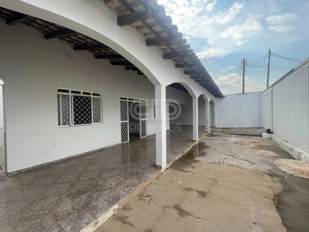 Casa, 3 quartos, 159 m² - Foto 1