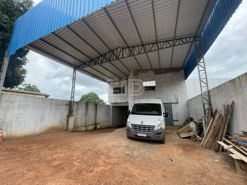 Depósito-Galpão, 1000 m² - Foto 1