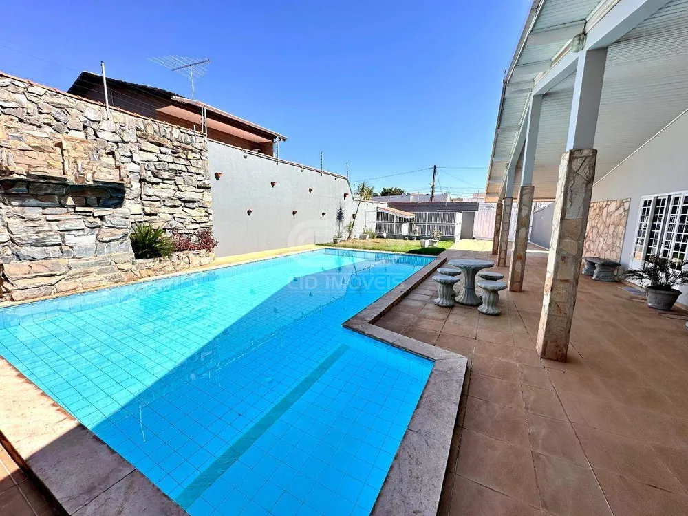 Casa, 3 quartos, 326 m² - Foto 12
