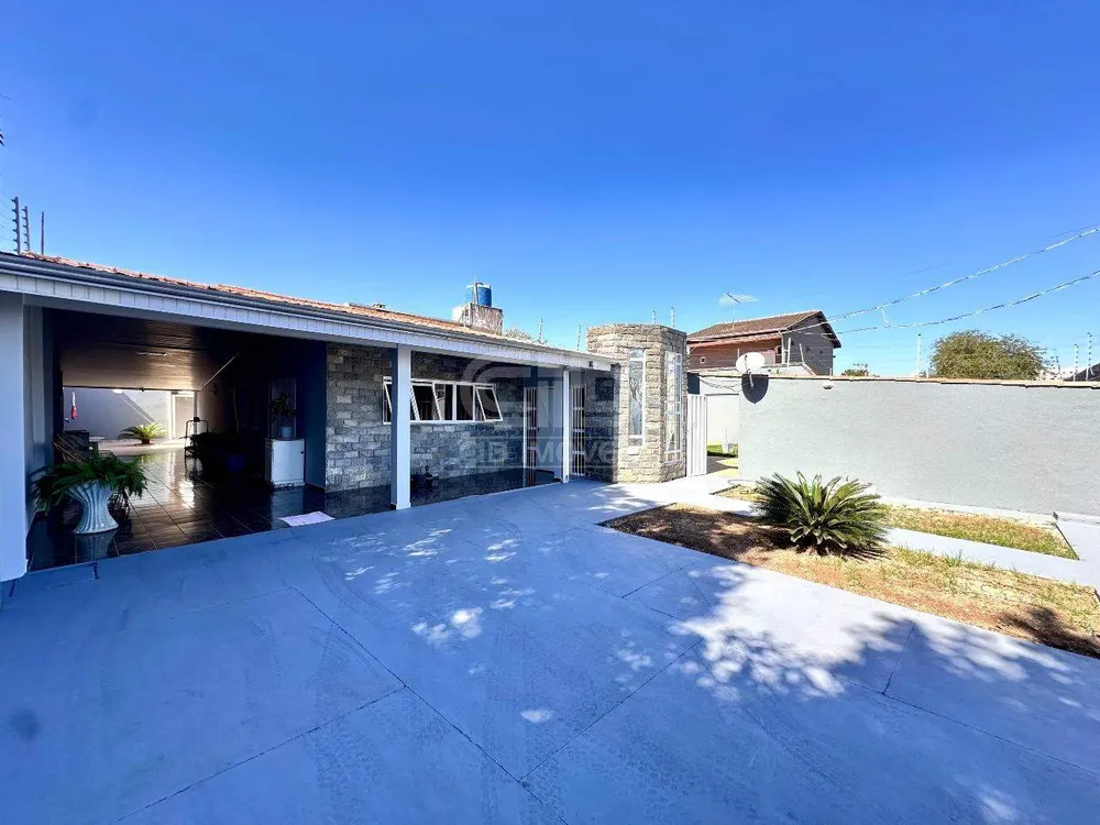 Casa, 3 quartos, 326 m² - Foto 1