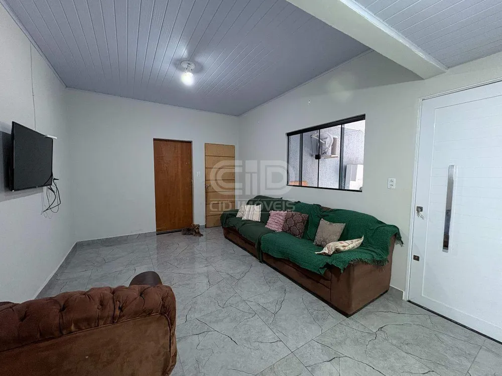 Casa, 5 quartos, 225 m² - Foto 2