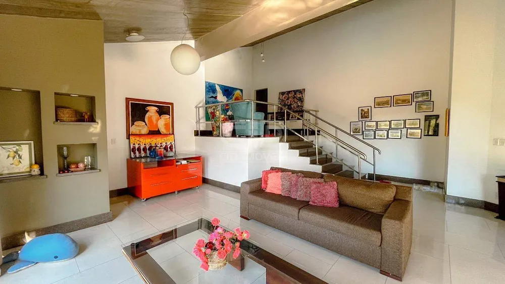 Sobrado, 4 quartos, 1344 m² - Foto 2