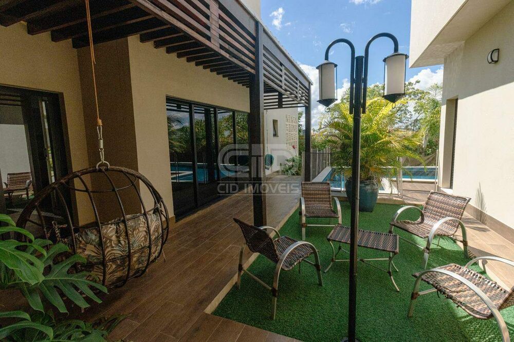 Casa de Condomínio à venda com 4 quartos, 370m² - Foto 14