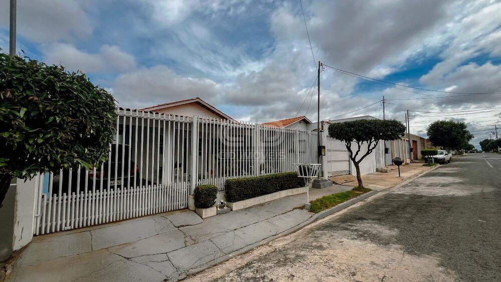 Casa à venda com 3 quartos, 149m² - Foto 16
