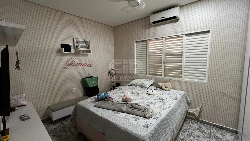Casa, 5 quartos, 210 m² - Foto 3