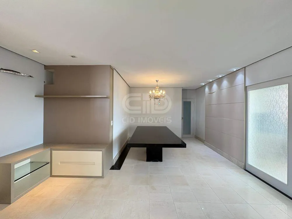 Apartamento, 3 quartos, 175 m² - Foto 1