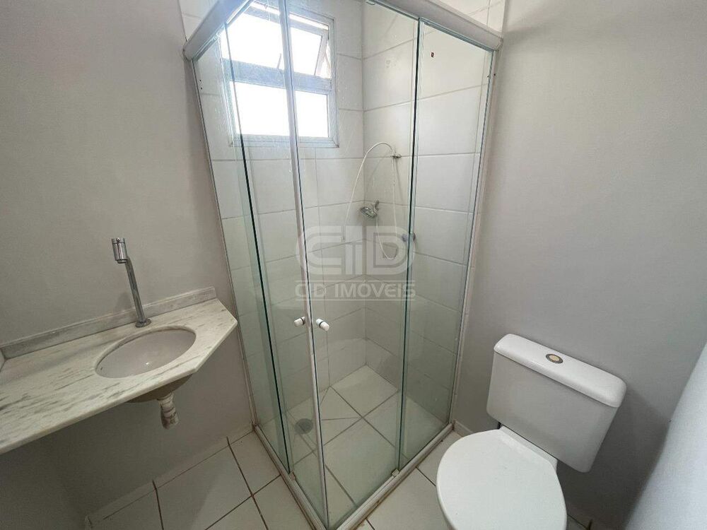 Casa para alugar com 3 quartos, 60m² - Foto 4