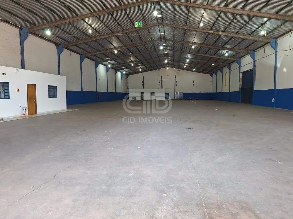 Depósito-Galpão, 1500 m² - Foto 1
