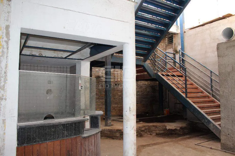 Prédio Inteiro, 1250 m² - Foto 1