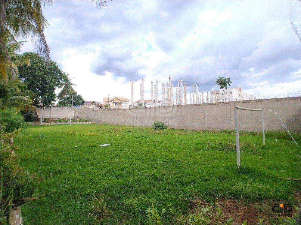 Casa à venda com 6 quartos, 515m² - Foto 2