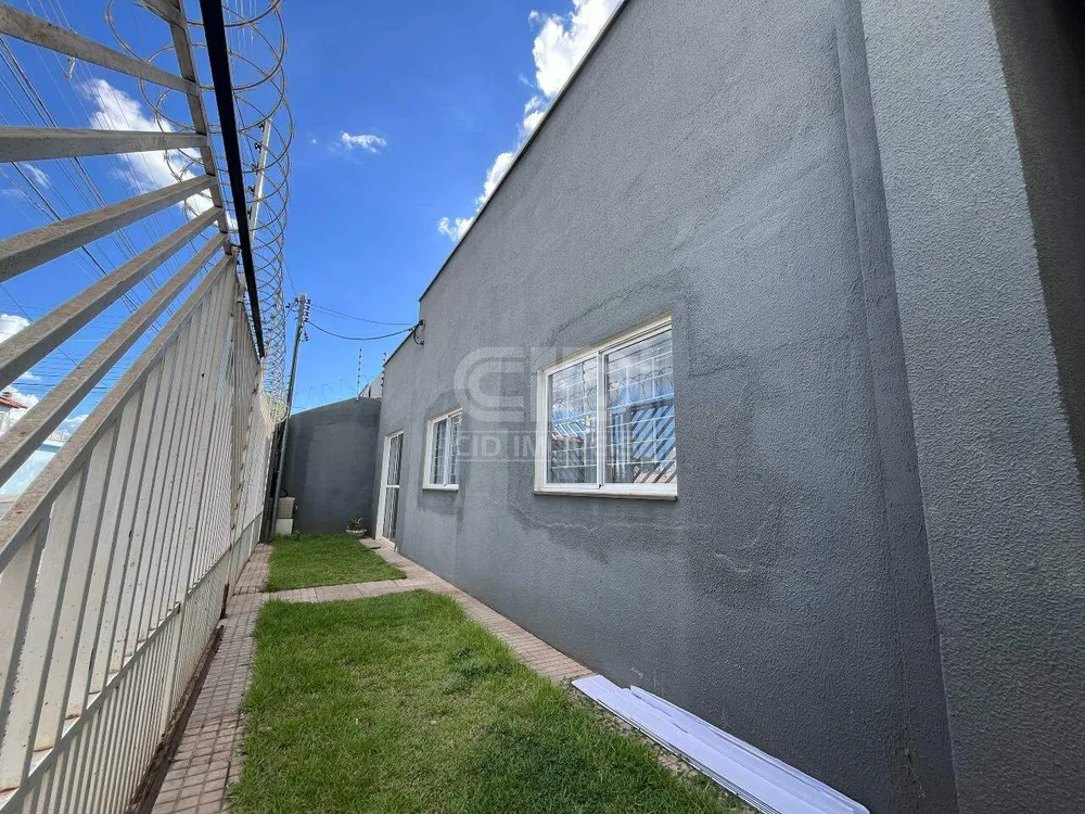 Casa, 3 quartos, 198 m² - Foto 1