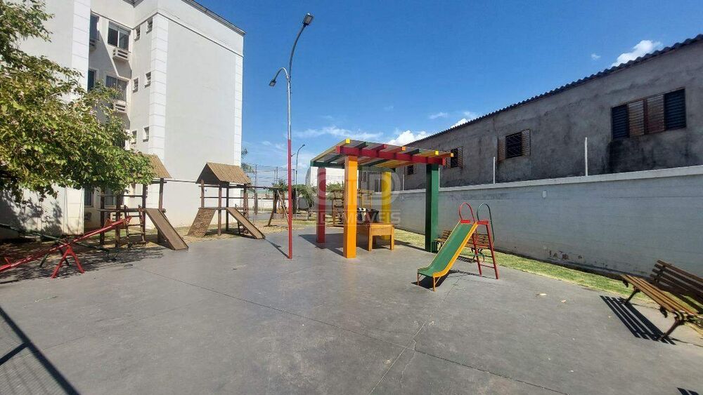 Apartamento para alugar com 2 quartos, 50m² - Foto 15