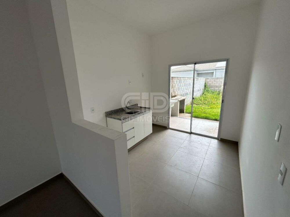 Casa de Condomínio para alugar com 3 quartos, 207m² - Foto 9