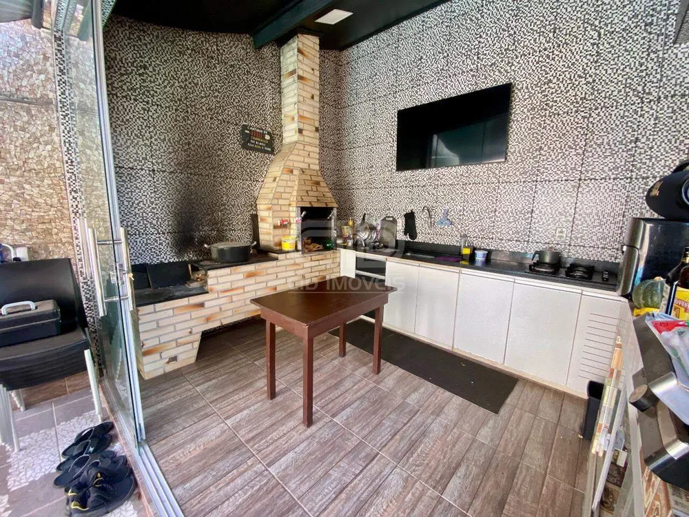 Casa, 3 quartos, 165 m² - Foto 3