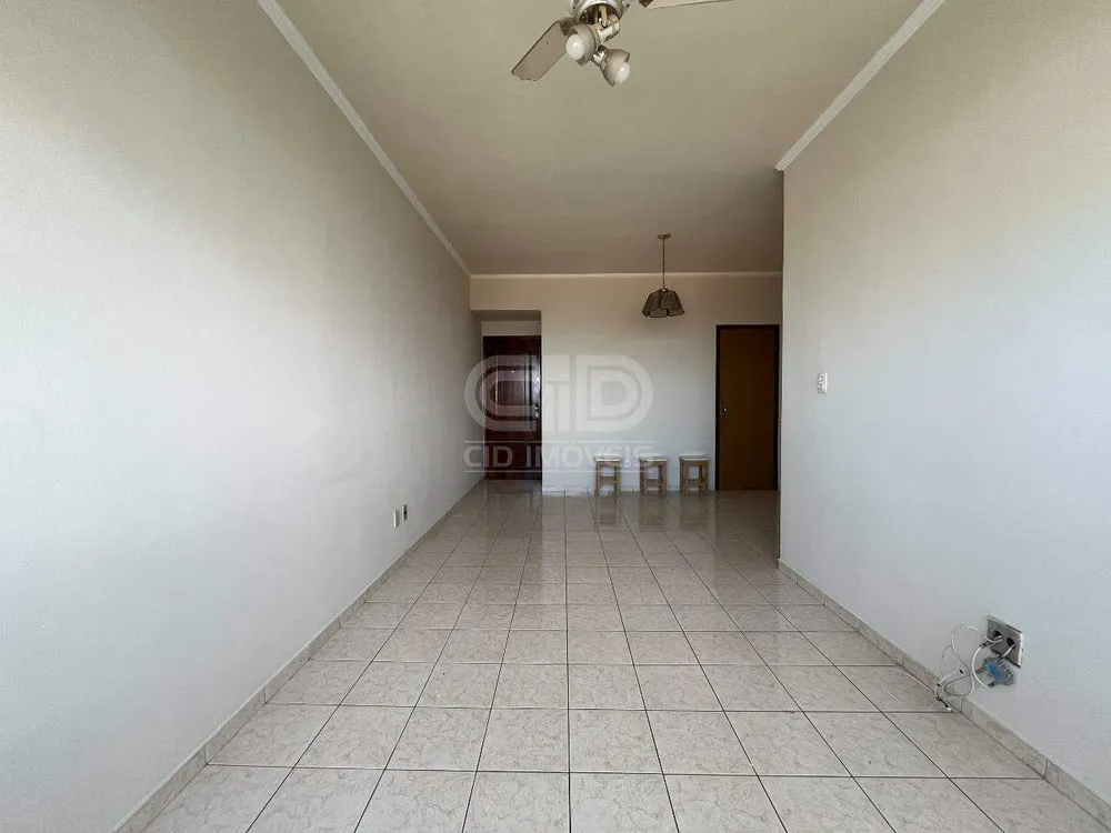 Apartamento, 3 quartos, 93 m² - Foto 2