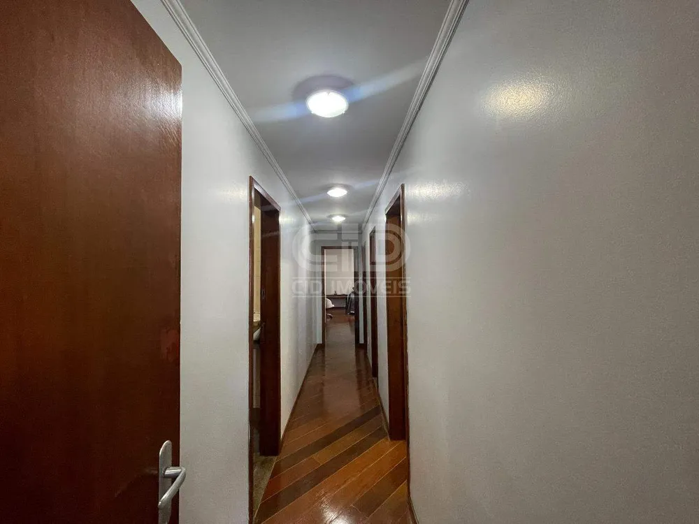 Apartamento, 3 quartos, 196 m² - Foto 1