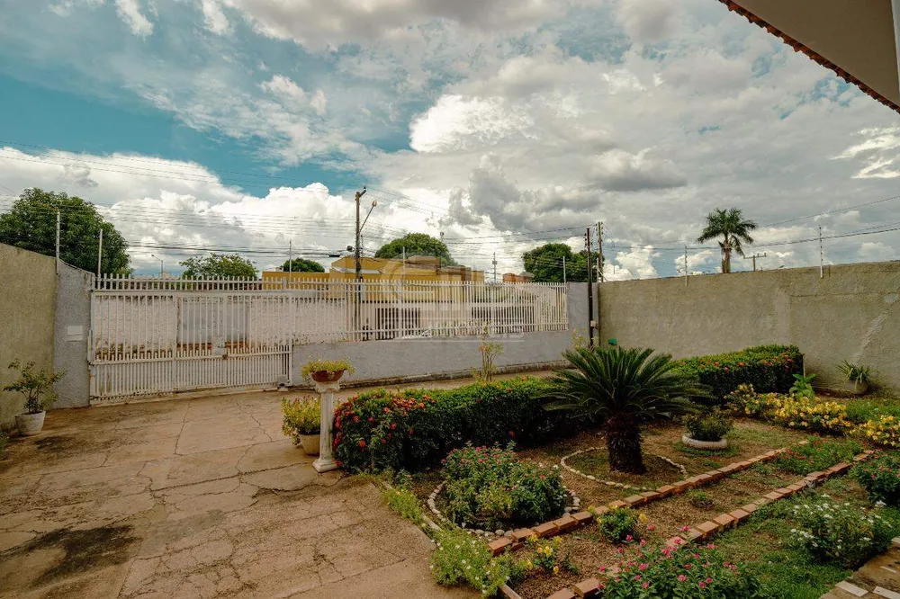 Casa, 5 quartos, 240 m² - Foto 12