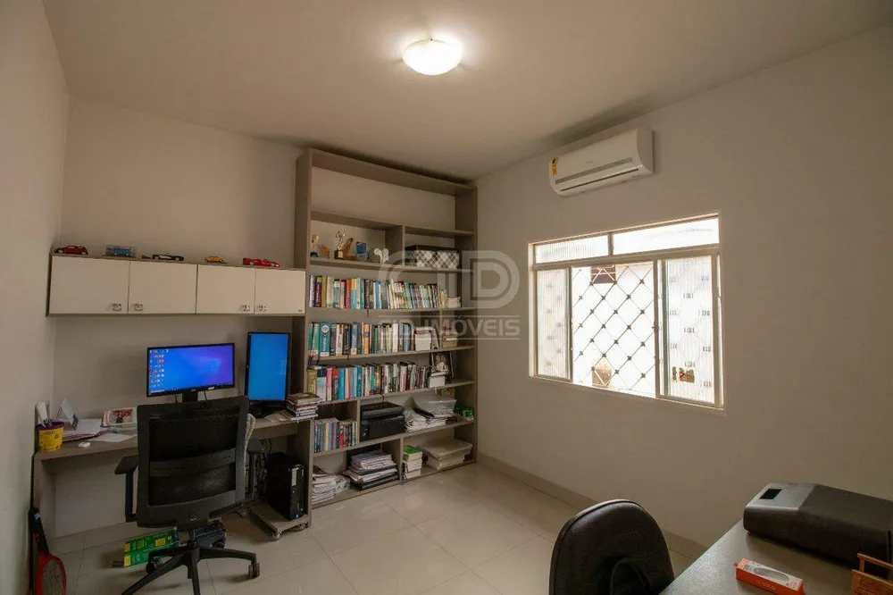 Casa, 5 quartos, 240 m² - Foto 3