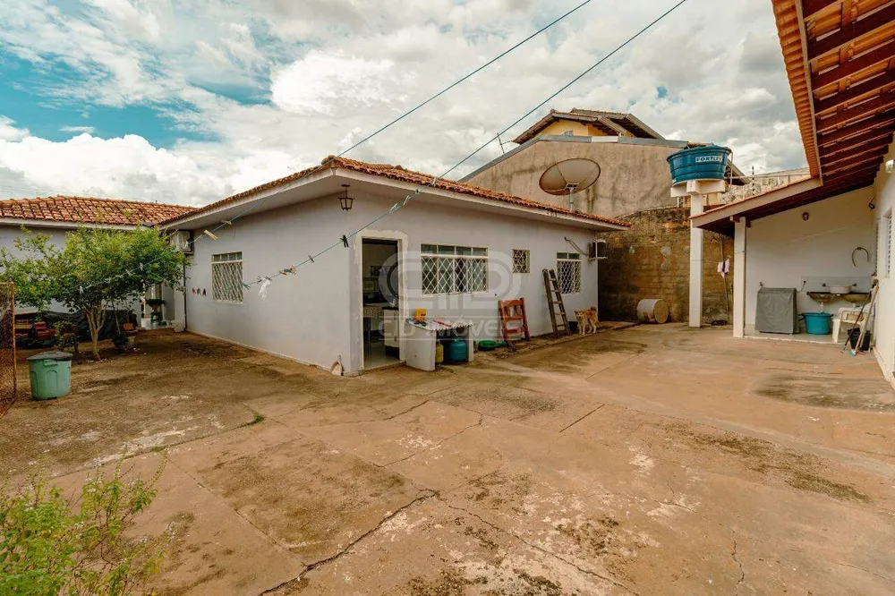 Casa, 5 quartos, 240 m² - Foto 10