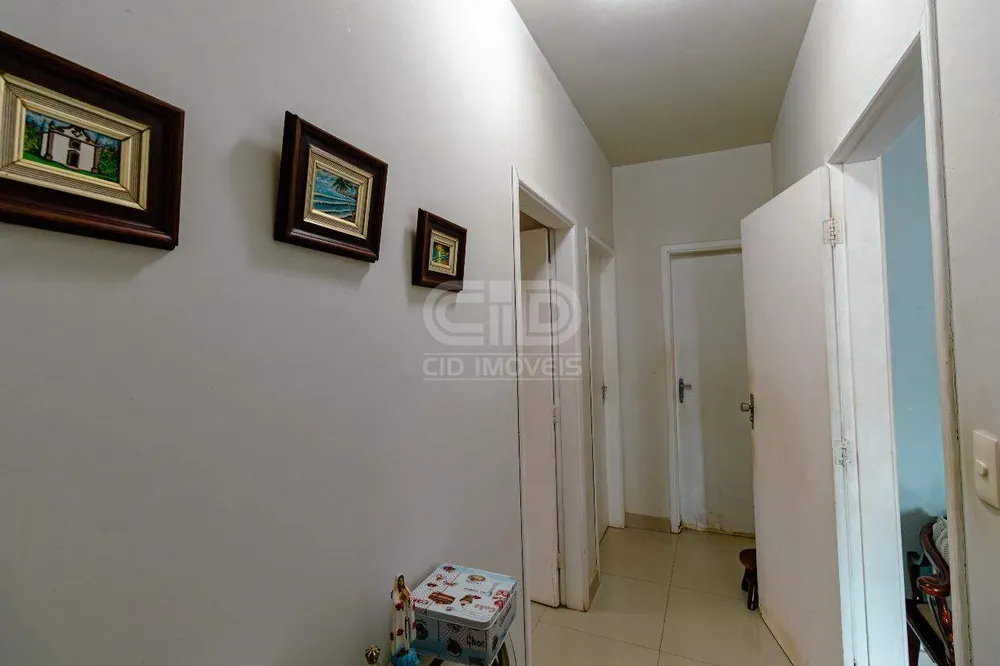 Casa, 5 quartos, 240 m² - Foto 2