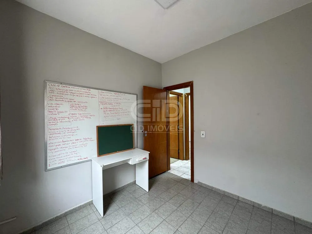 Casa, 3 quartos, 208 m² - Foto 5