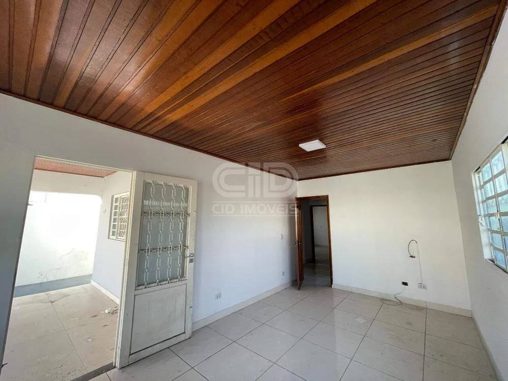 Casa, 3 quartos, 181 m² - Foto 1