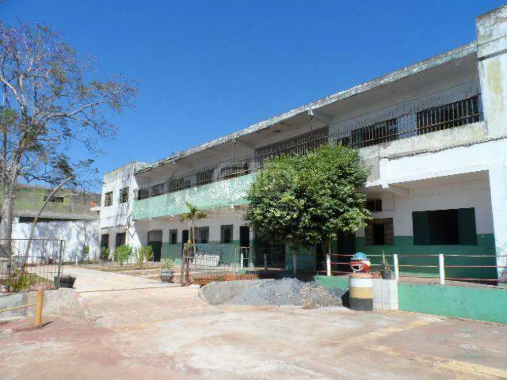 Prédio Inteiro, 1000 m² - Foto 1