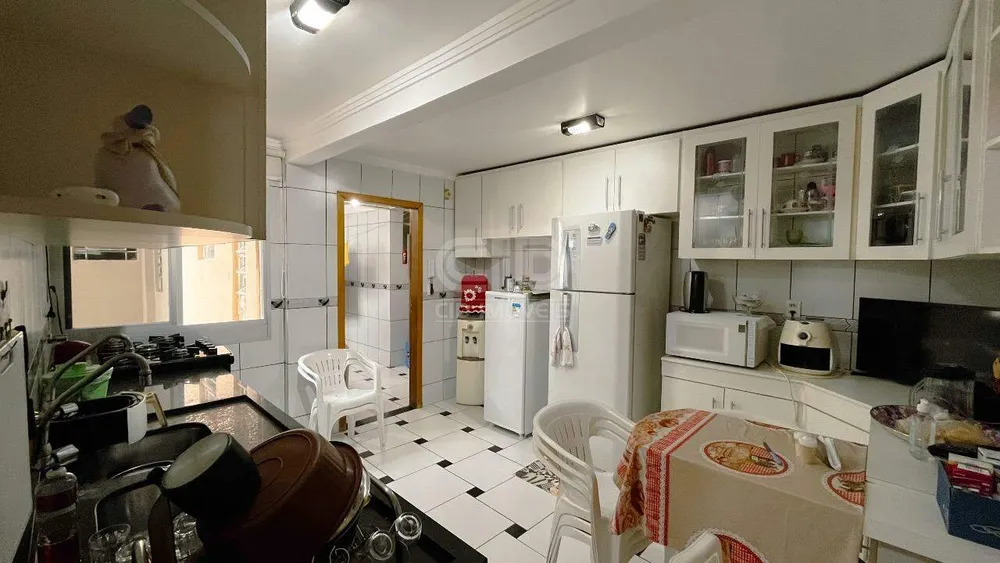 Apartamento, 4 quartos, 232 m² - Foto 6