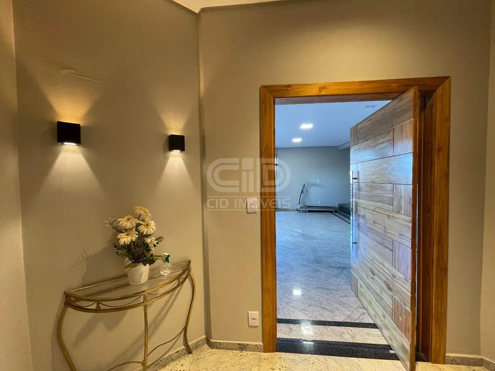 Apartamento, 4 quartos, 245 m² - Foto 5