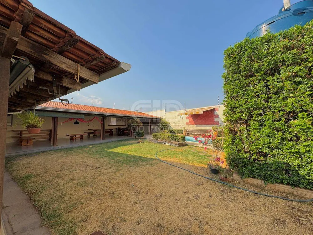 Casa, 3 quartos, 225 m² - Foto 8