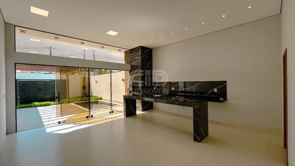 Casa, 3 quartos, 114 m² - Foto 1