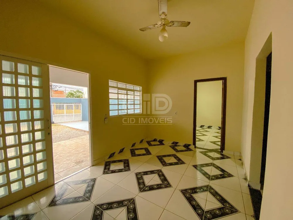 Casa, 3 quartos, 158 m² - Foto 2