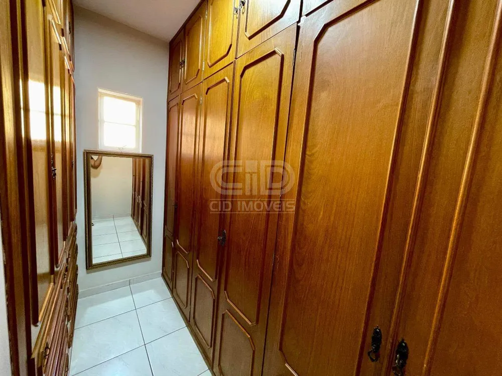 Casa, 4 quartos, 232 m² - Foto 10