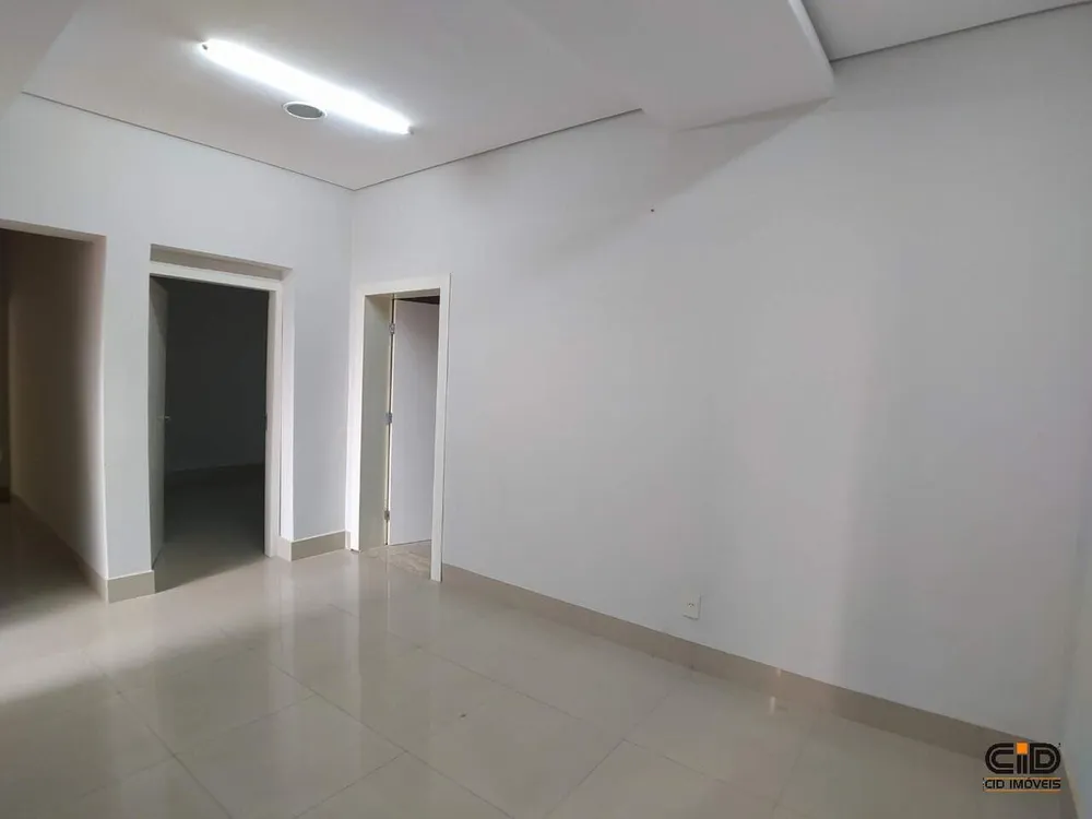 Prédio Inteiro, 240 m² - Foto 1