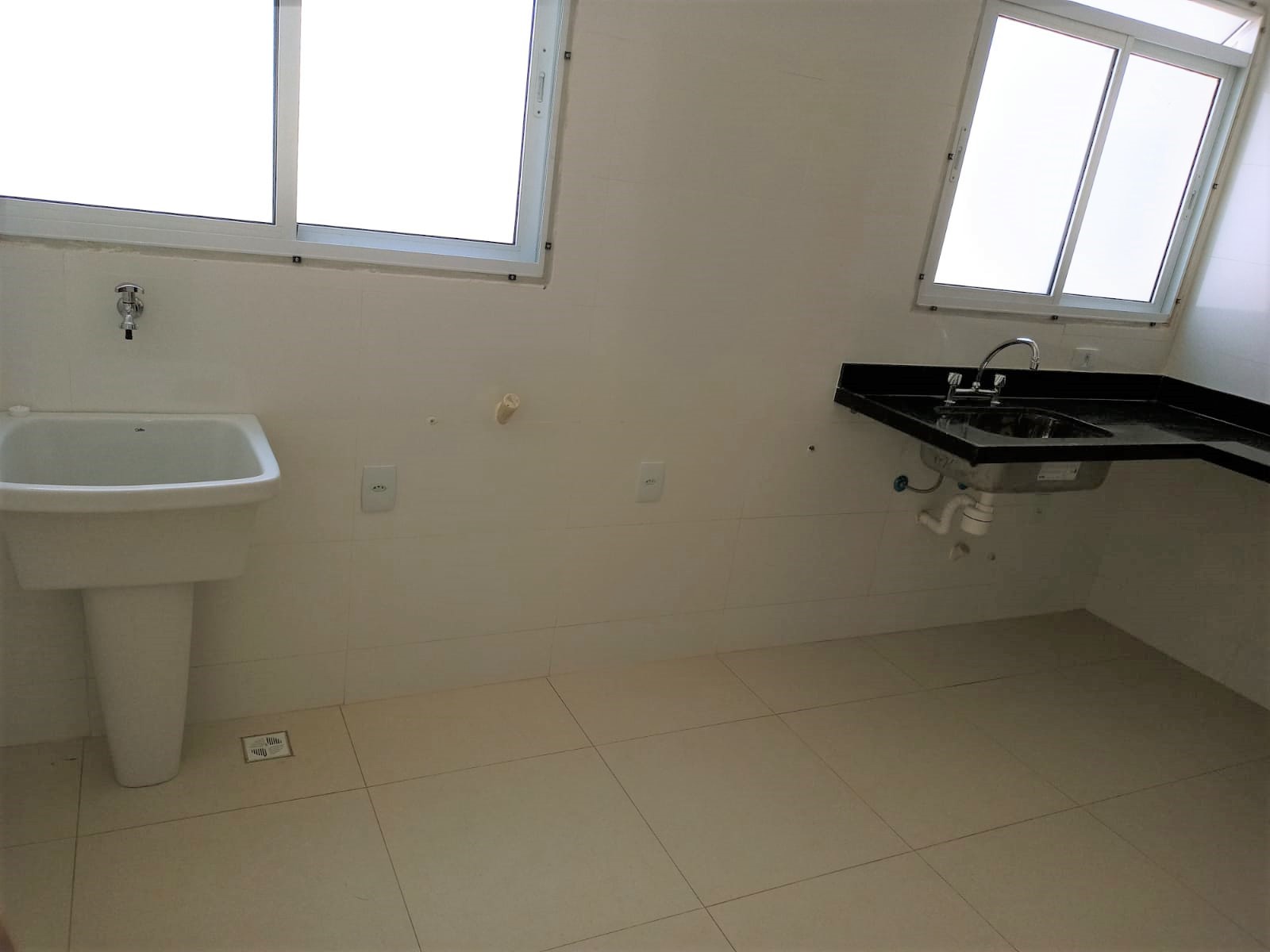 Apartamento à venda com 3 quartos, 102m² - Foto 14