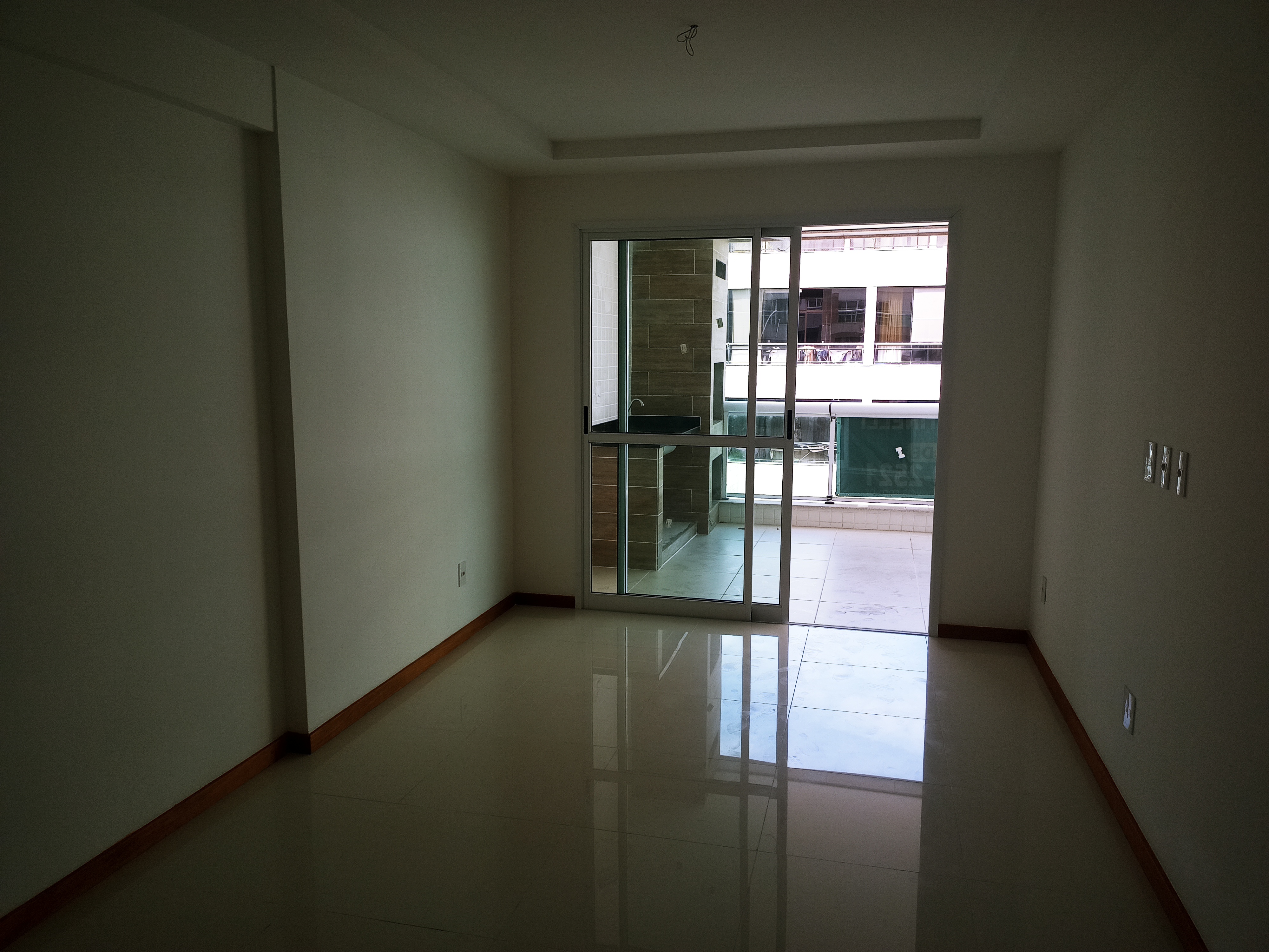 Apartamento à venda com 3 quartos, 110m² - Foto 3