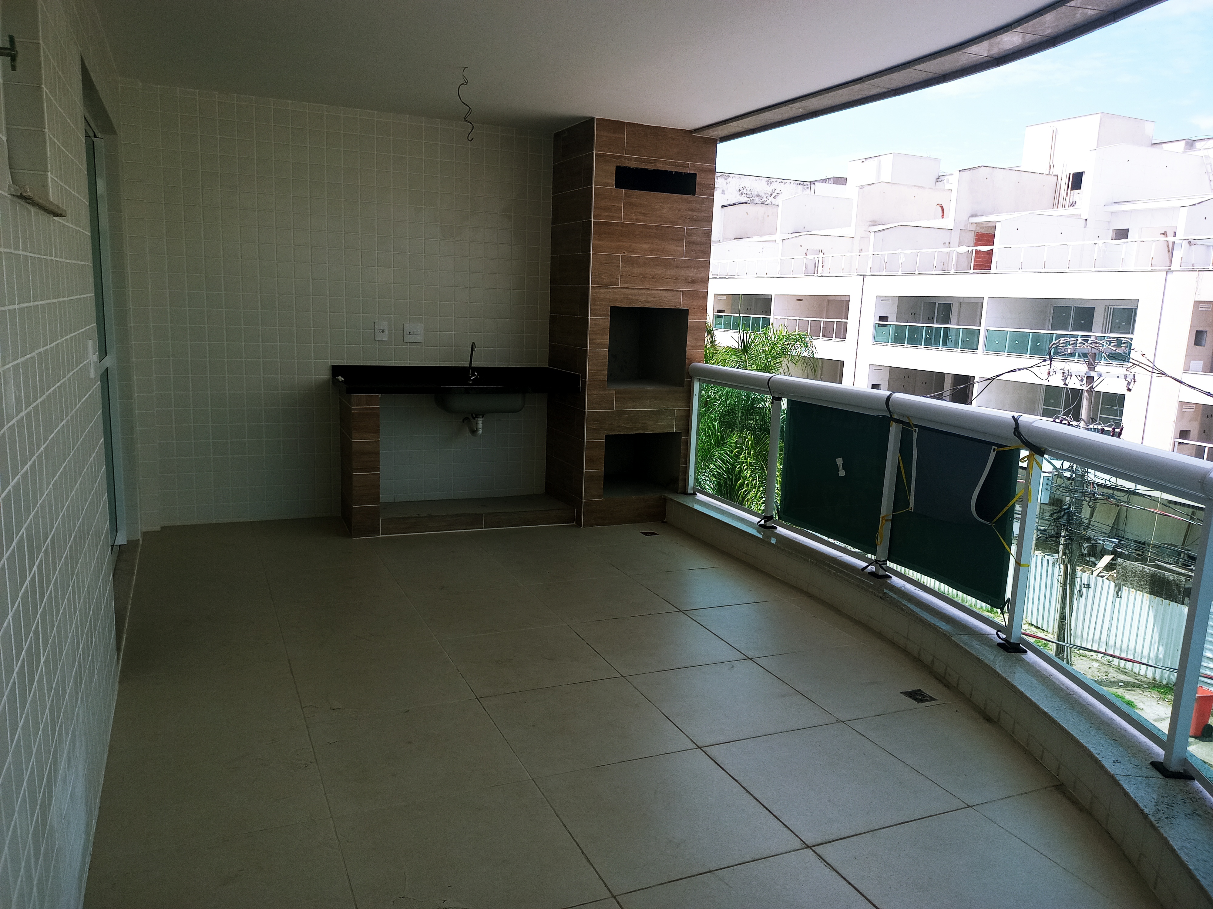 Apartamento à venda com 3 quartos, 110m² - Foto 1