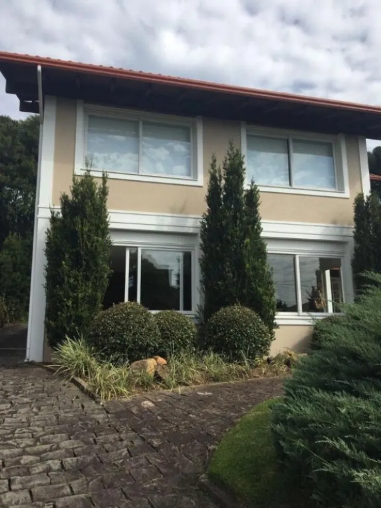 Casa, 3 quartos, 213 m² - Foto 1