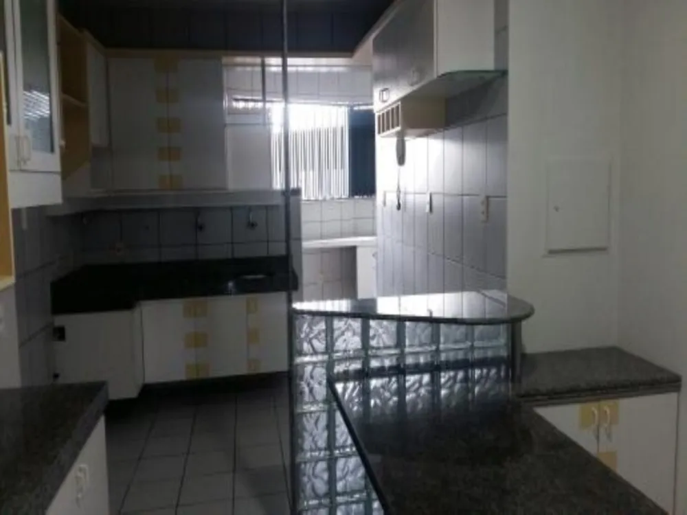 Apartamento, 3 quartos, 155 m² - Foto 2