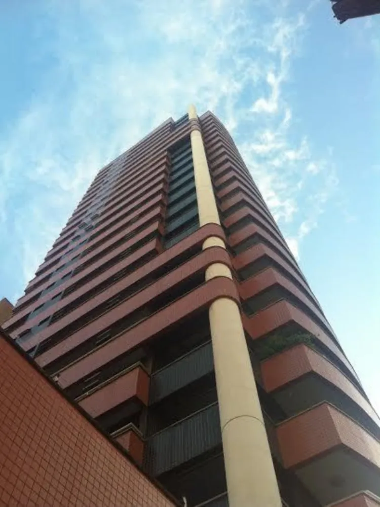 Apartamento, 3 quartos, 178 m² - Foto 2