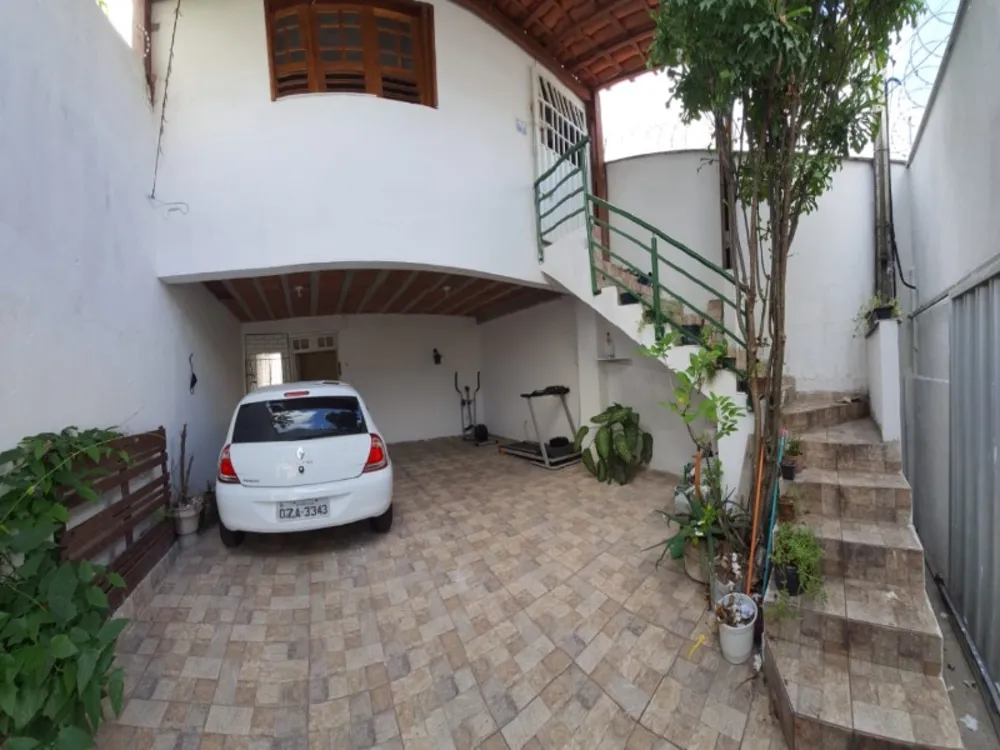 Casa, 3 quartos, 157 m² - Foto 1